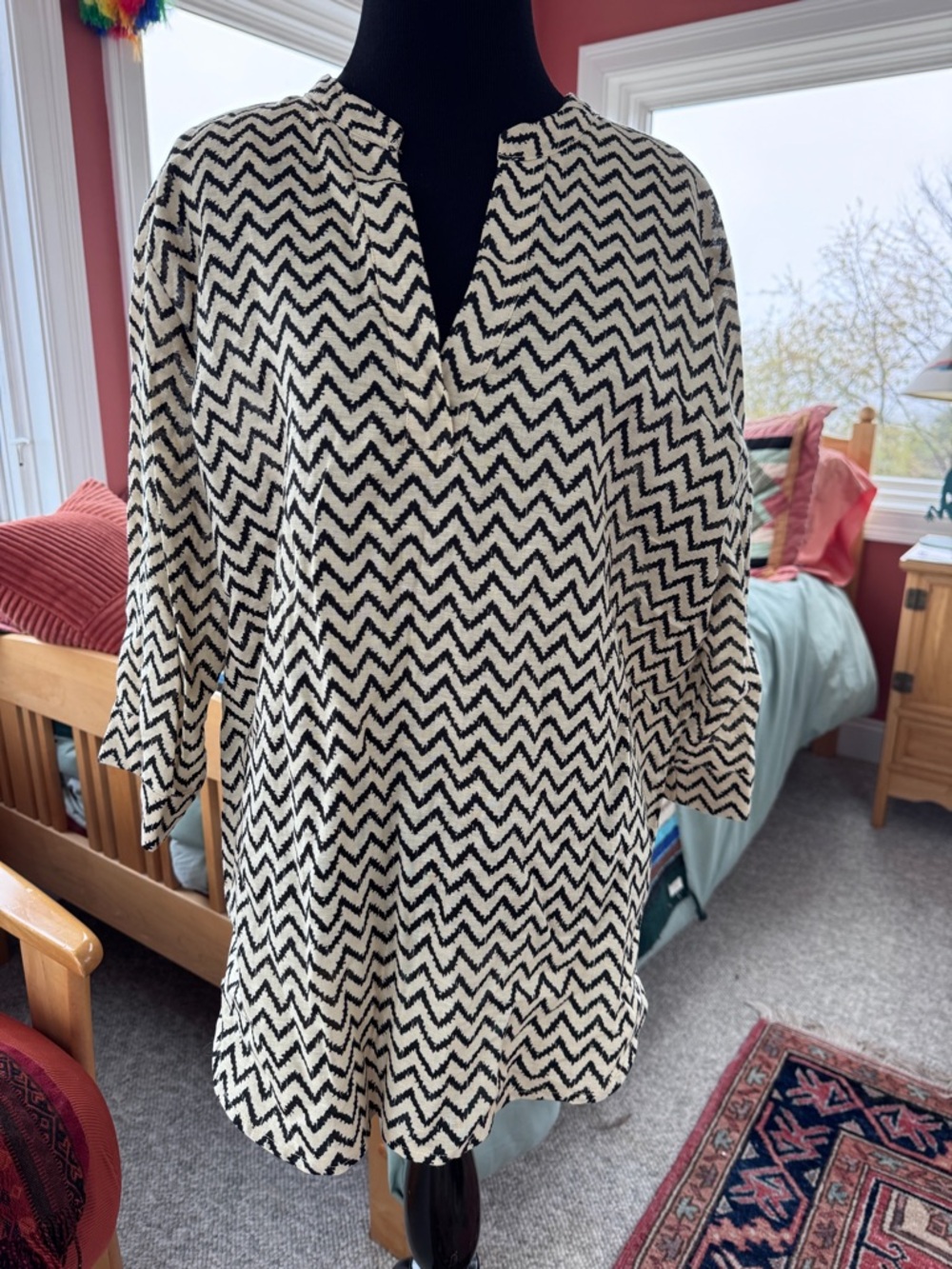 Linen and cotton top. Black and cream.  Size L. NWOT
